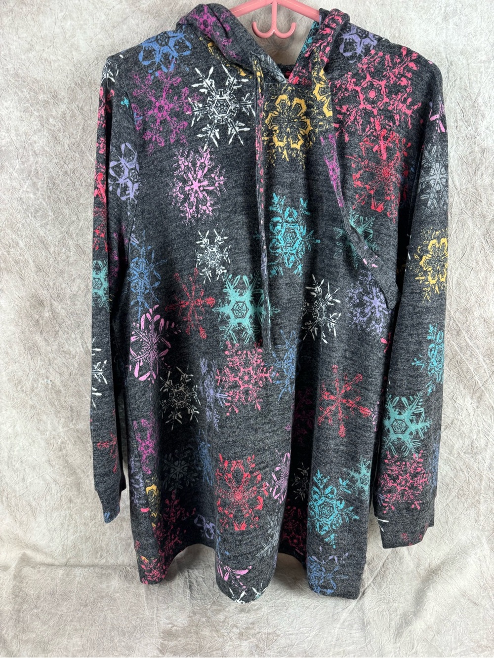 CJ Banks Dark Gray Hooded Tunic with Multicolor Snowflake Print 2x